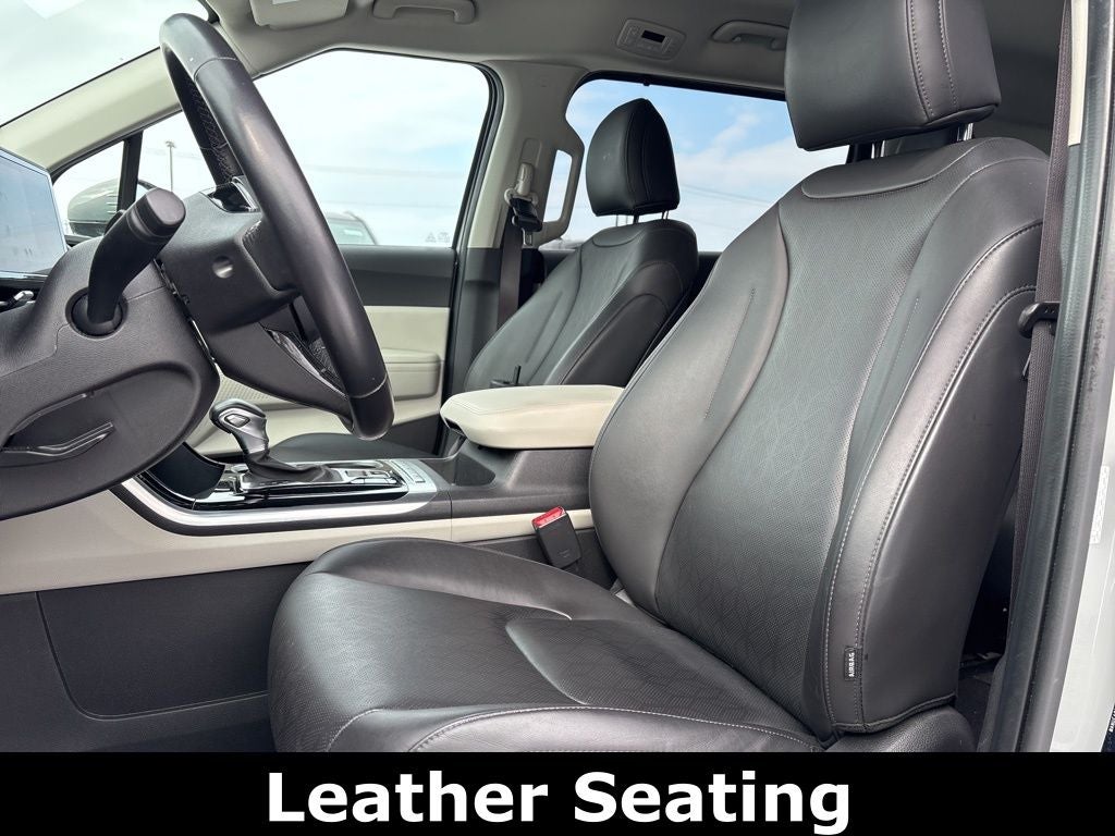 2023 Kia Carnival EX Certified