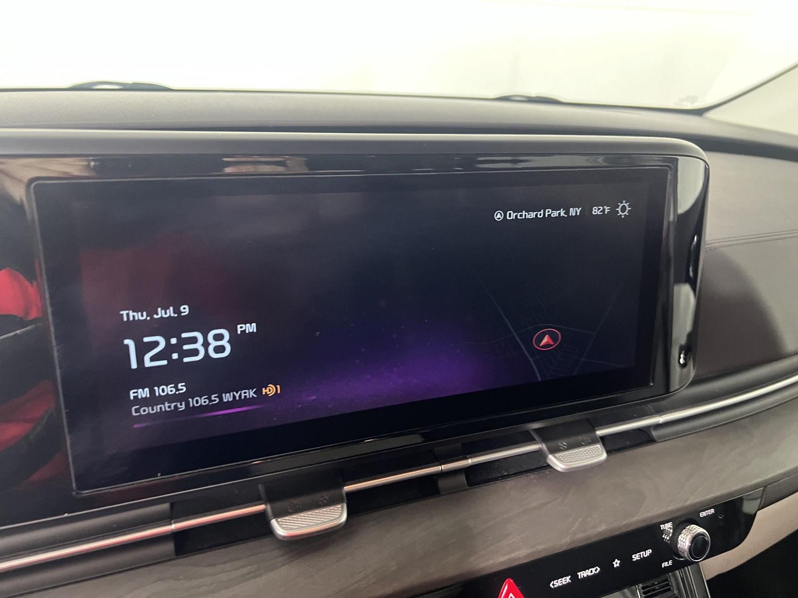 2024 Kia Carnival EX