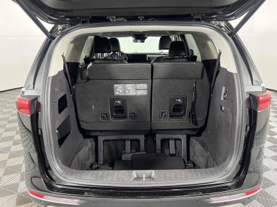 2024 Kia Carnival SX