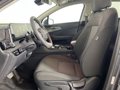 2023 Kia Sportage Hybrid LX AWD