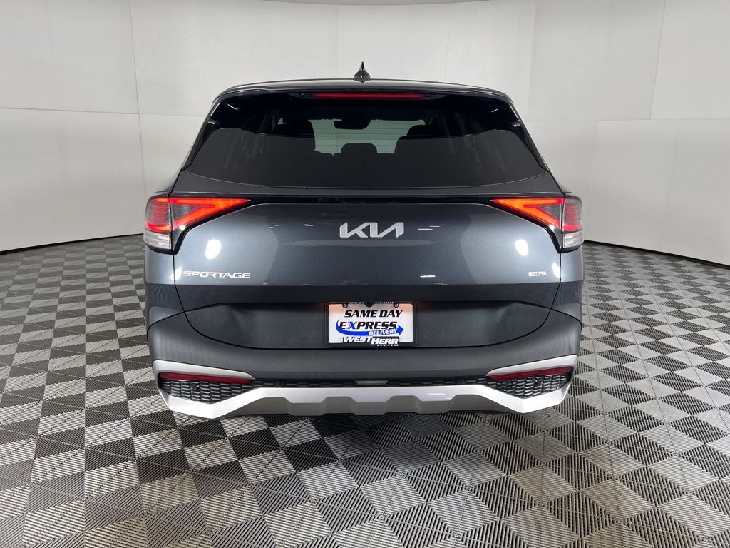 2023 Kia Sportage Hybrid LX AWD