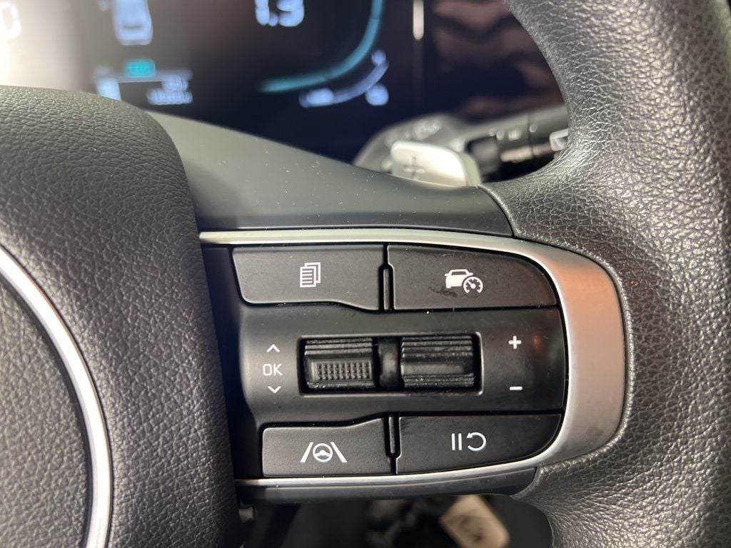 2023 Kia Sportage Hybrid LX AWD