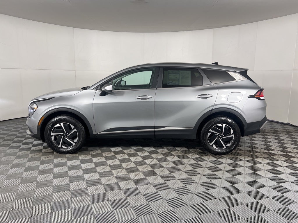 2023 Kia Sportage Hybrid LX AWD