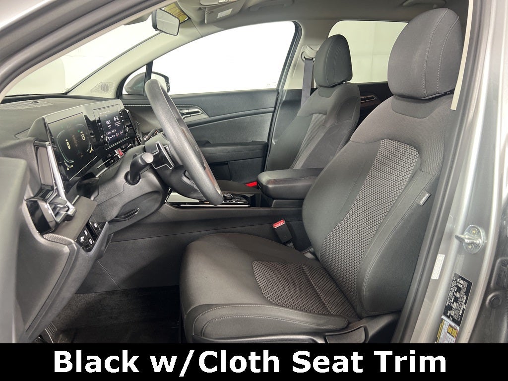 2023 Kia Sportage Hybrid LX AWD