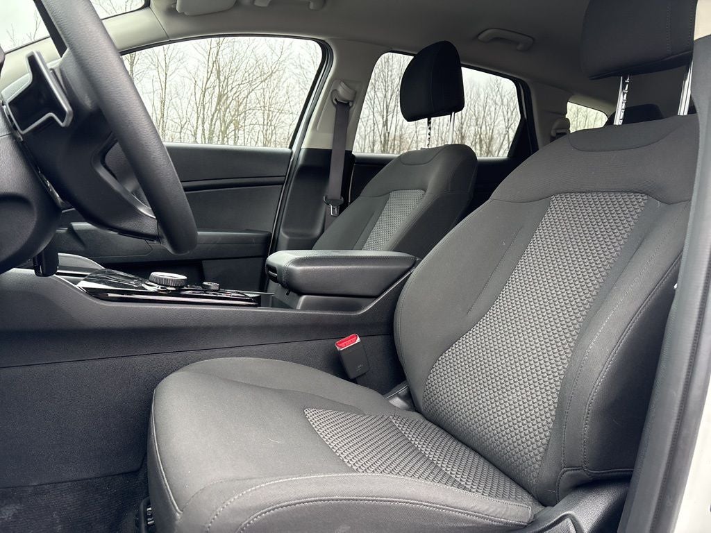 2023 Kia Sportage Hybrid LX AWD Certified