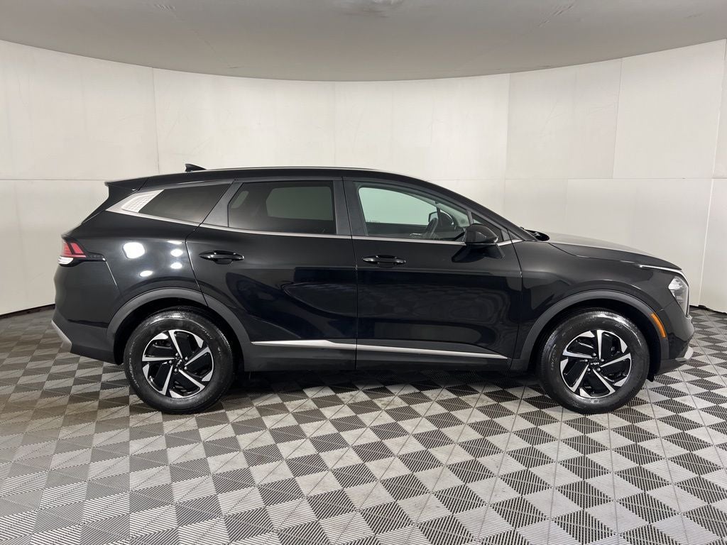 2023 Kia Sportage Hybrid LX AWD