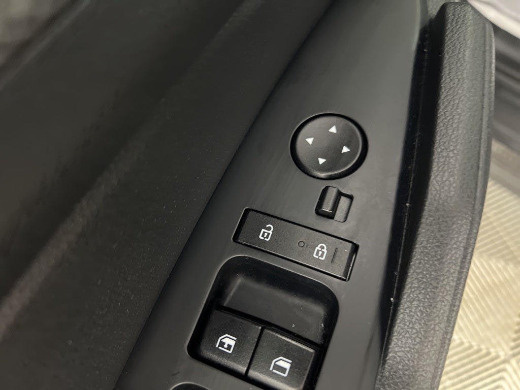 2023 Kia Sportage Hybrid LX AWD