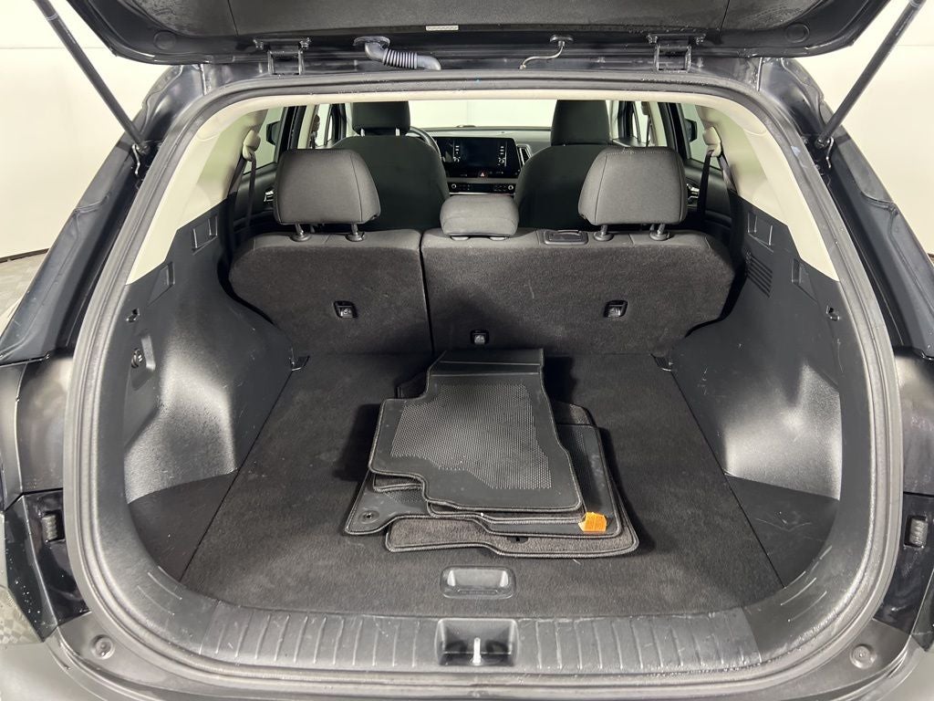 2023 Kia Sportage Hybrid LX AWD