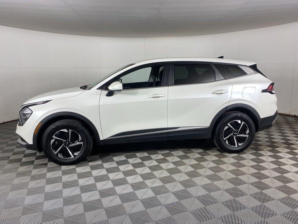 2023 Kia Sportage Hybrid LX AWD