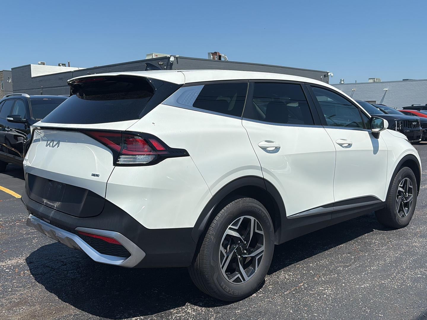 2024 Kia Sportage LX