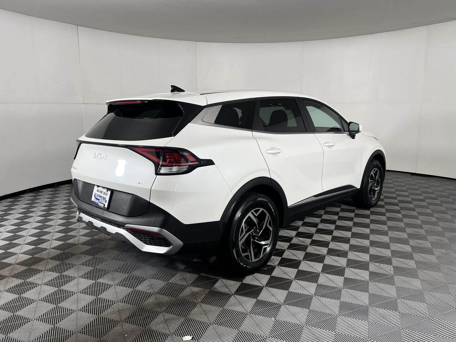2024 Kia Sportage LX