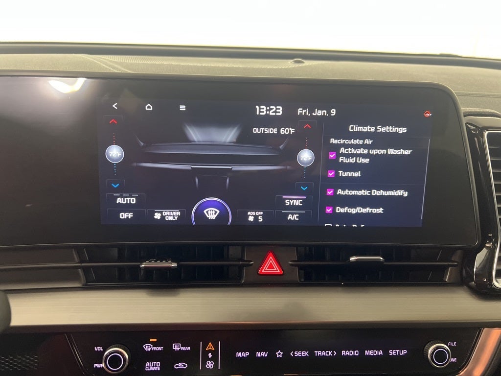 2023 Kia Sportage Hybrid EX AWD