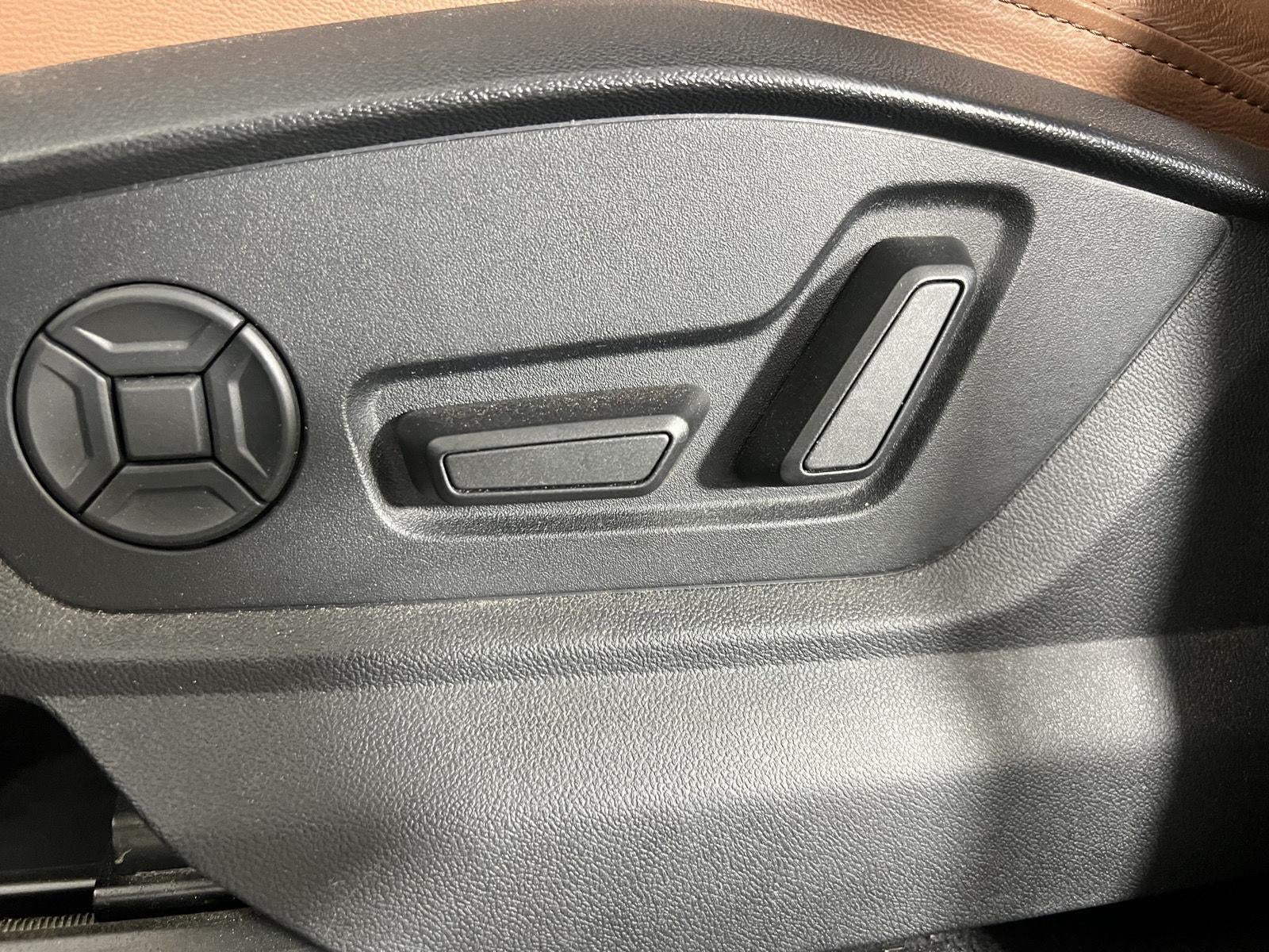 2023 Audi Q7 Premium Plus