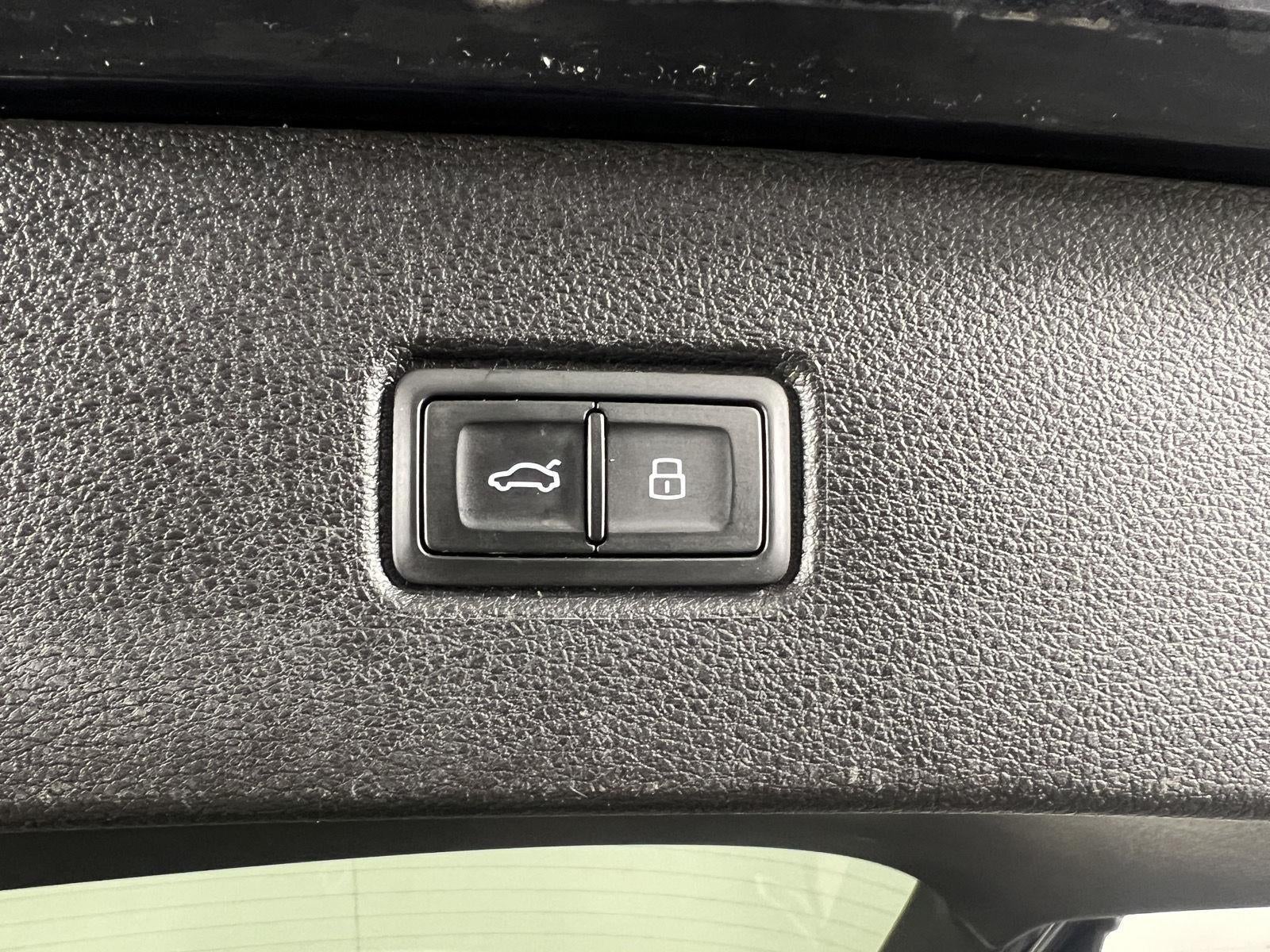 2023 Audi Q7 Premium Plus
