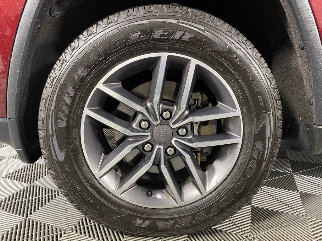 2019 Jeep Grand Cherokee Laredo E