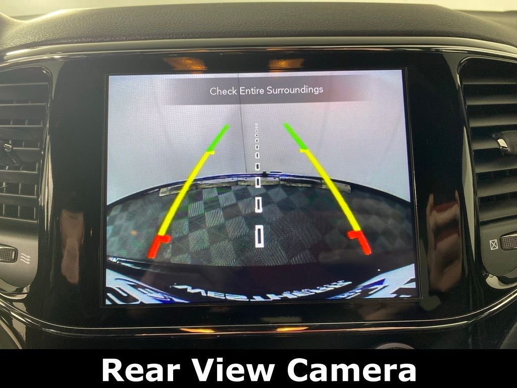 2019 Jeep Grand Cherokee Laredo E