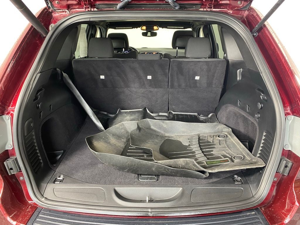 2019 Jeep Grand Cherokee Laredo E