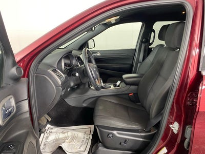 2019 Jeep Grand Cherokee Laredo E