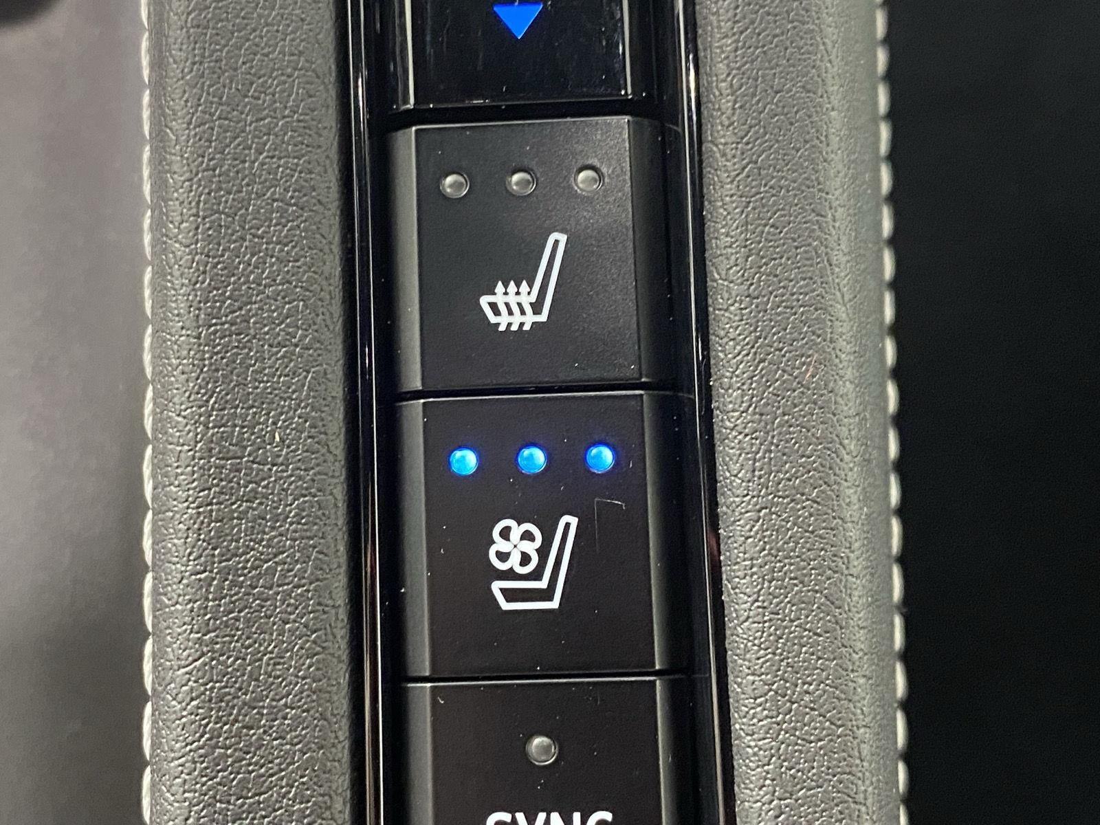 2021 Chevrolet Corvette 2LT