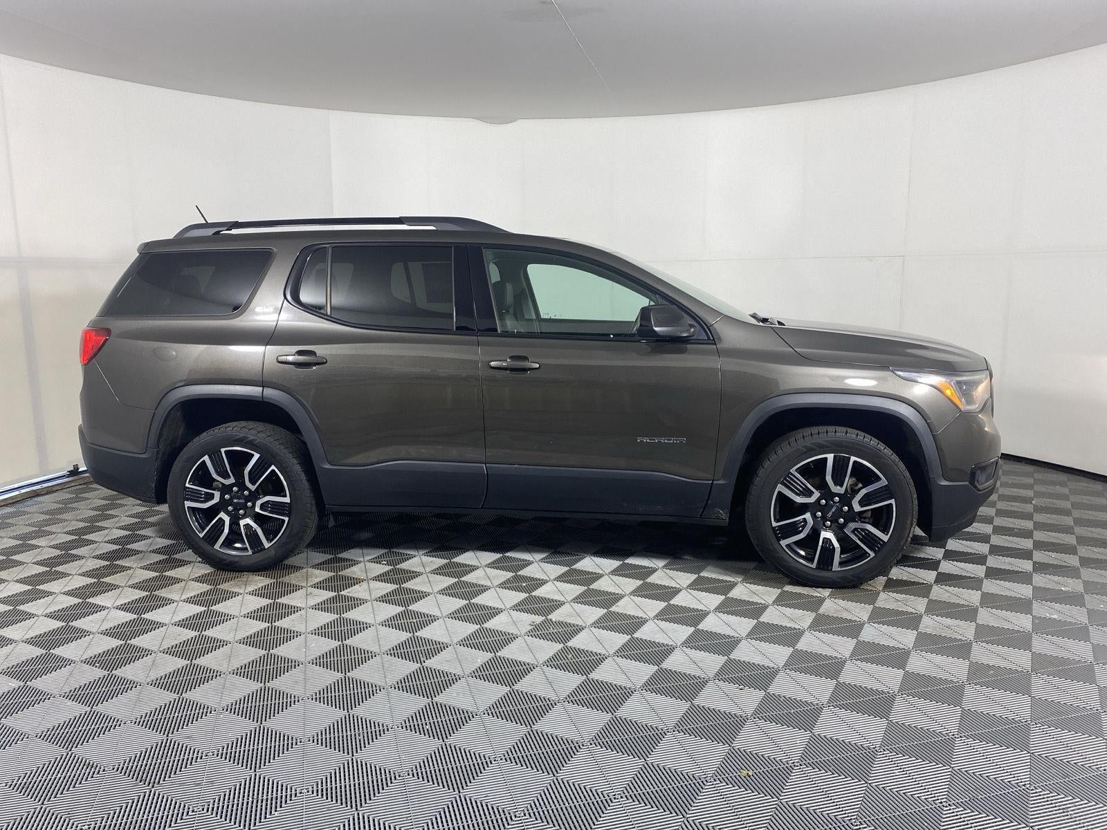 2019 GMC Acadia SLT