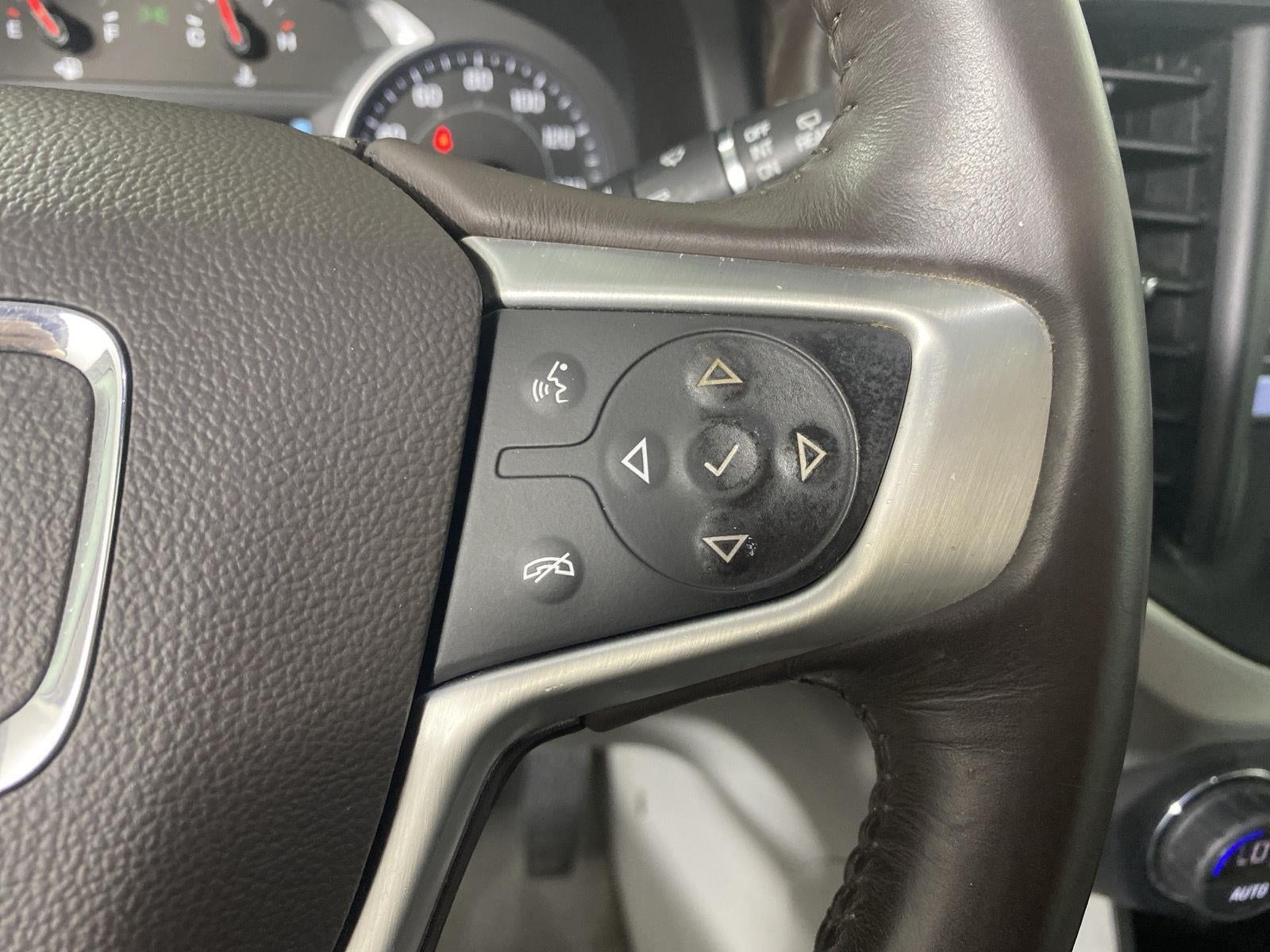 2017 GMC Acadia SLT