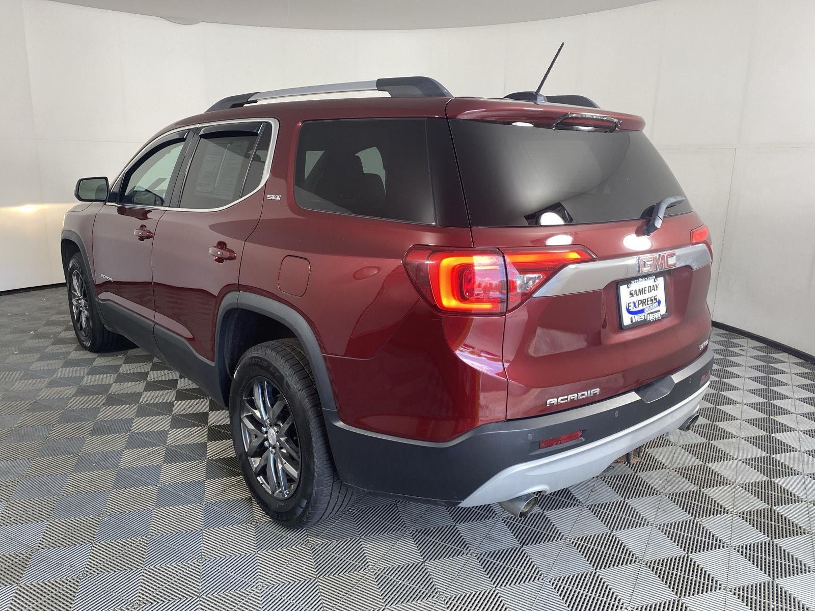 2017 GMC Acadia SLT
