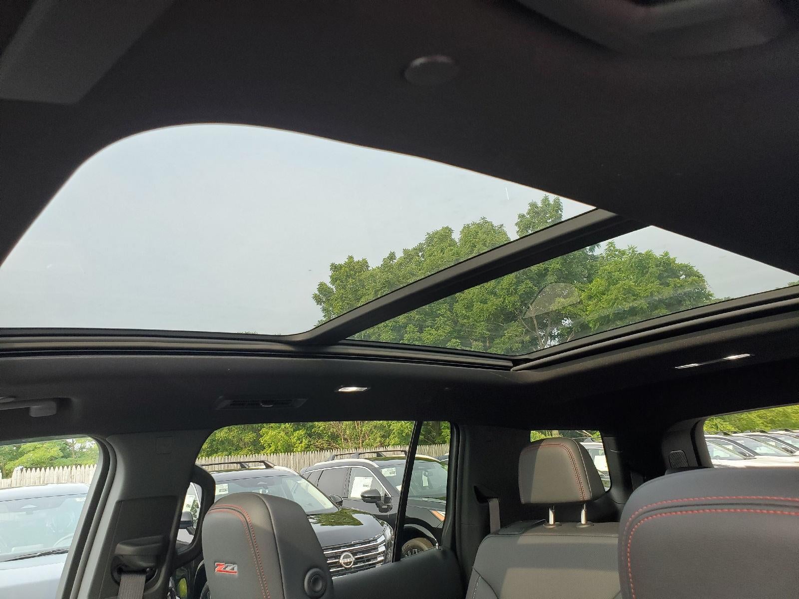 2024 Chevrolet Traverse Base