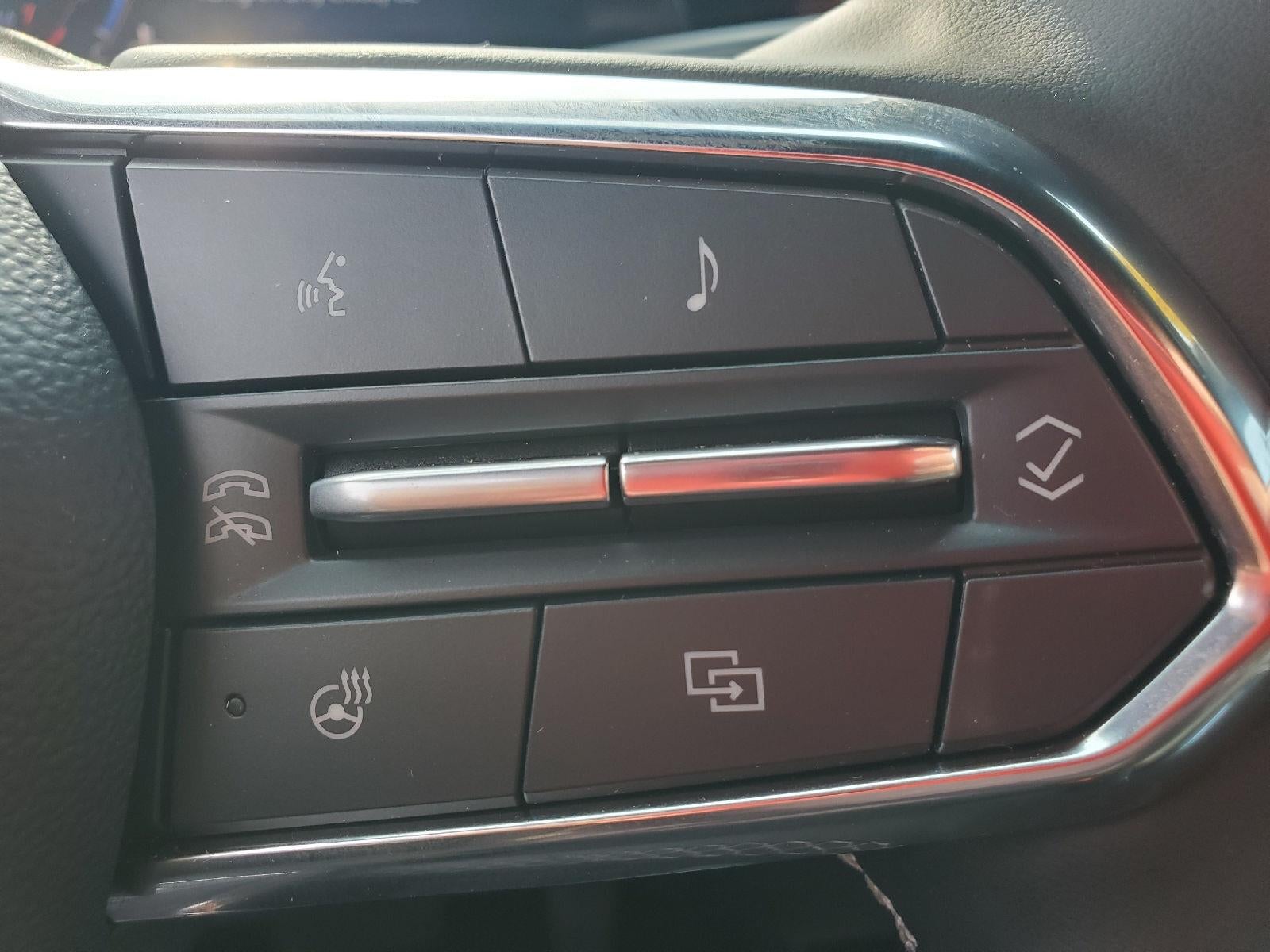 2024 Chevrolet Traverse Base