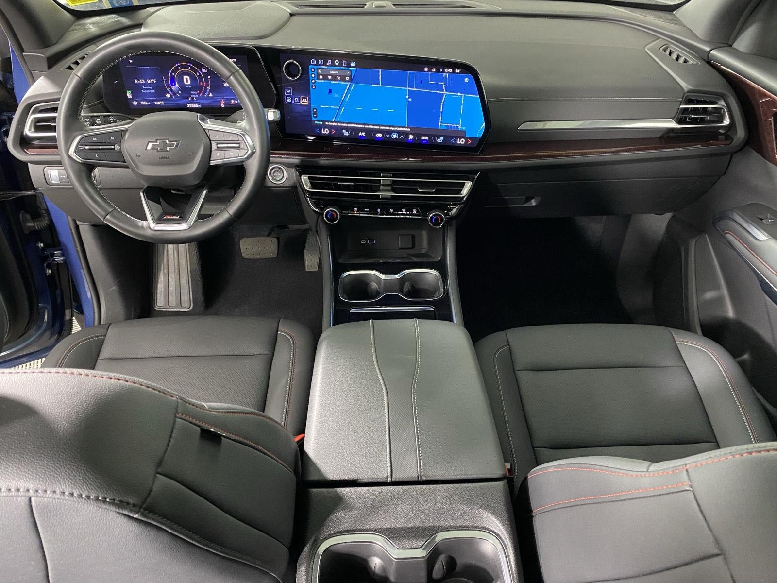 2024 Chevrolet Traverse Base