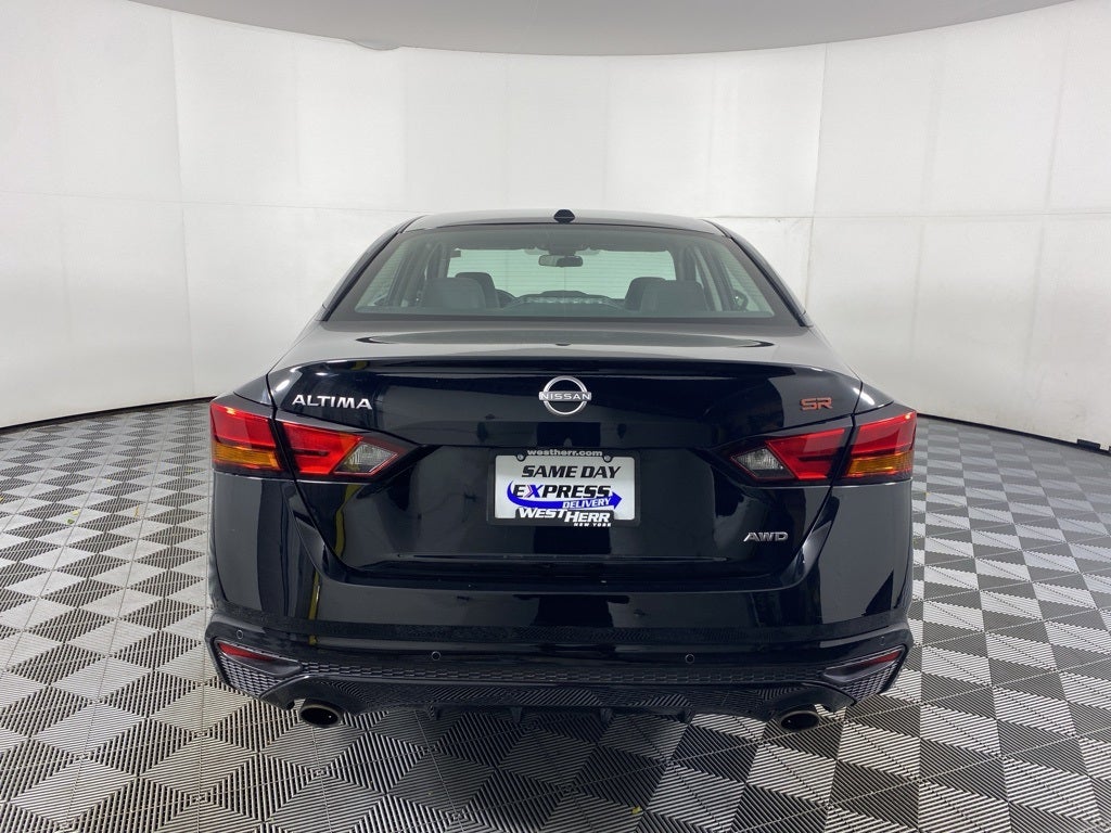 2024 Nissan Altima 2.5 SR