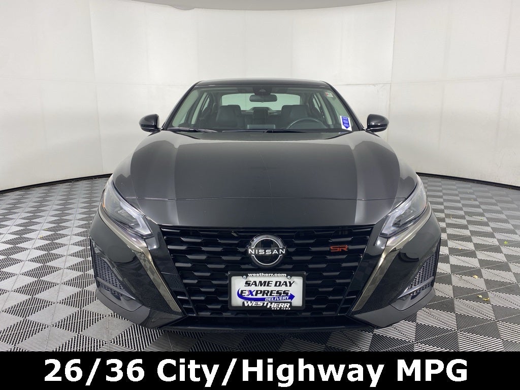 2024 Nissan Altima 2.5 SR