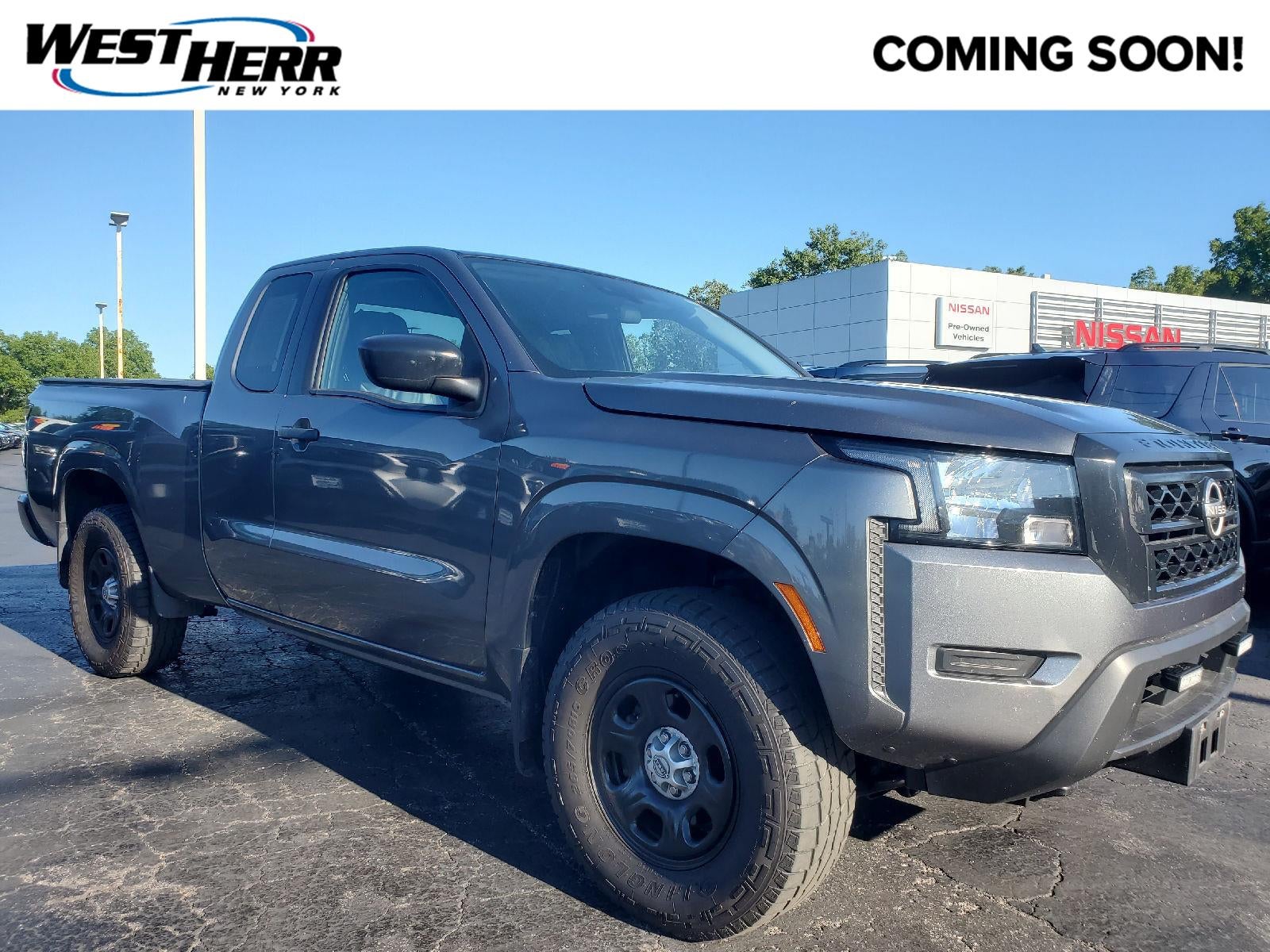 2022 Nissan Frontier S