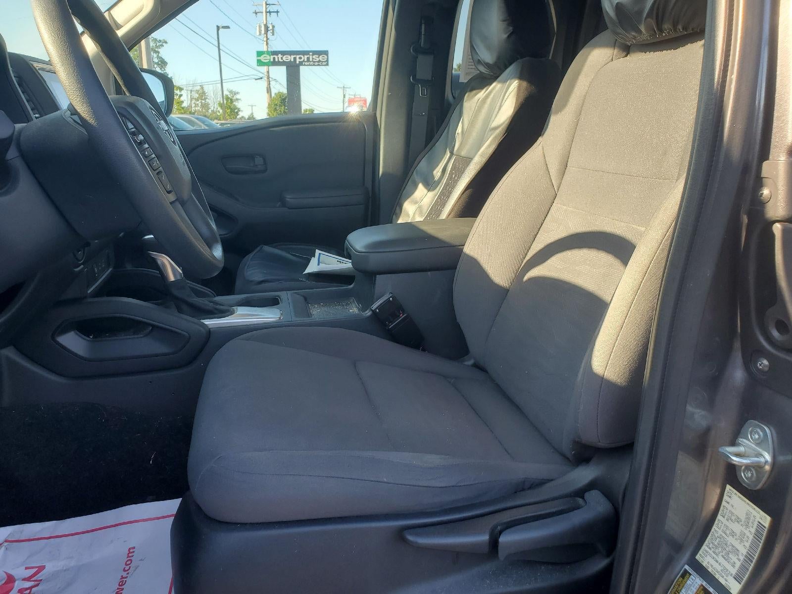 2022 Nissan Frontier S
