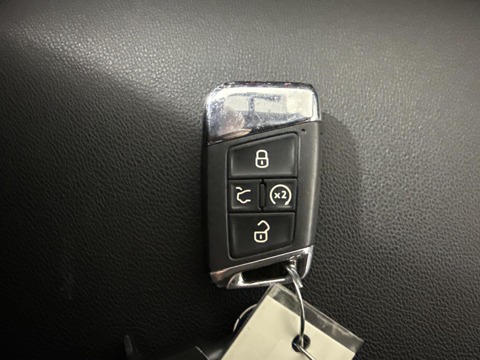2023 Volkswagen Atlas Cross Sport 3.6L V6 SE w/Technology