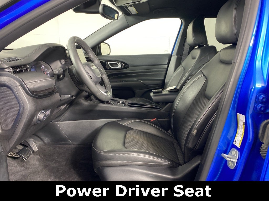 2023 Jeep Compass Altitude