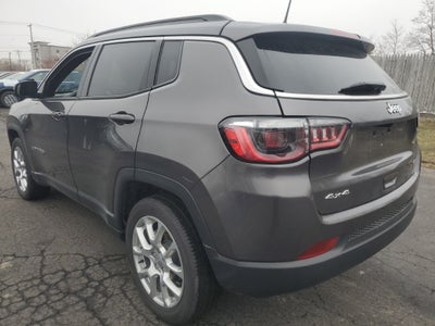 2023 Jeep Compass Latitude Lux