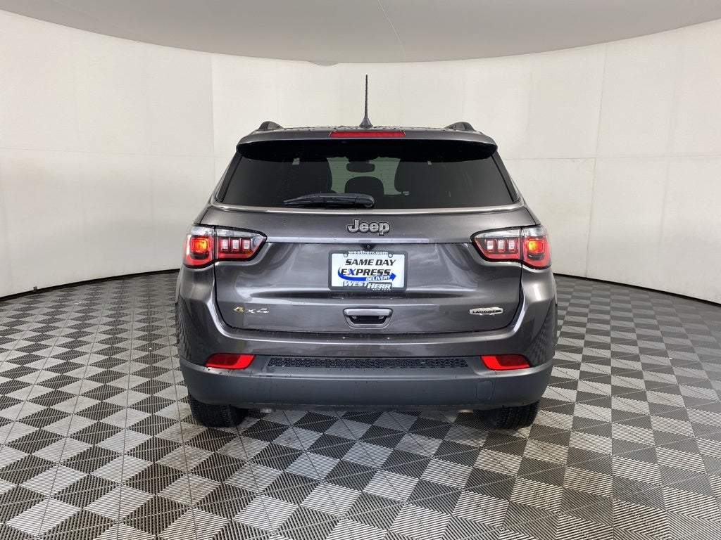 2023 Jeep Compass Latitude Lux