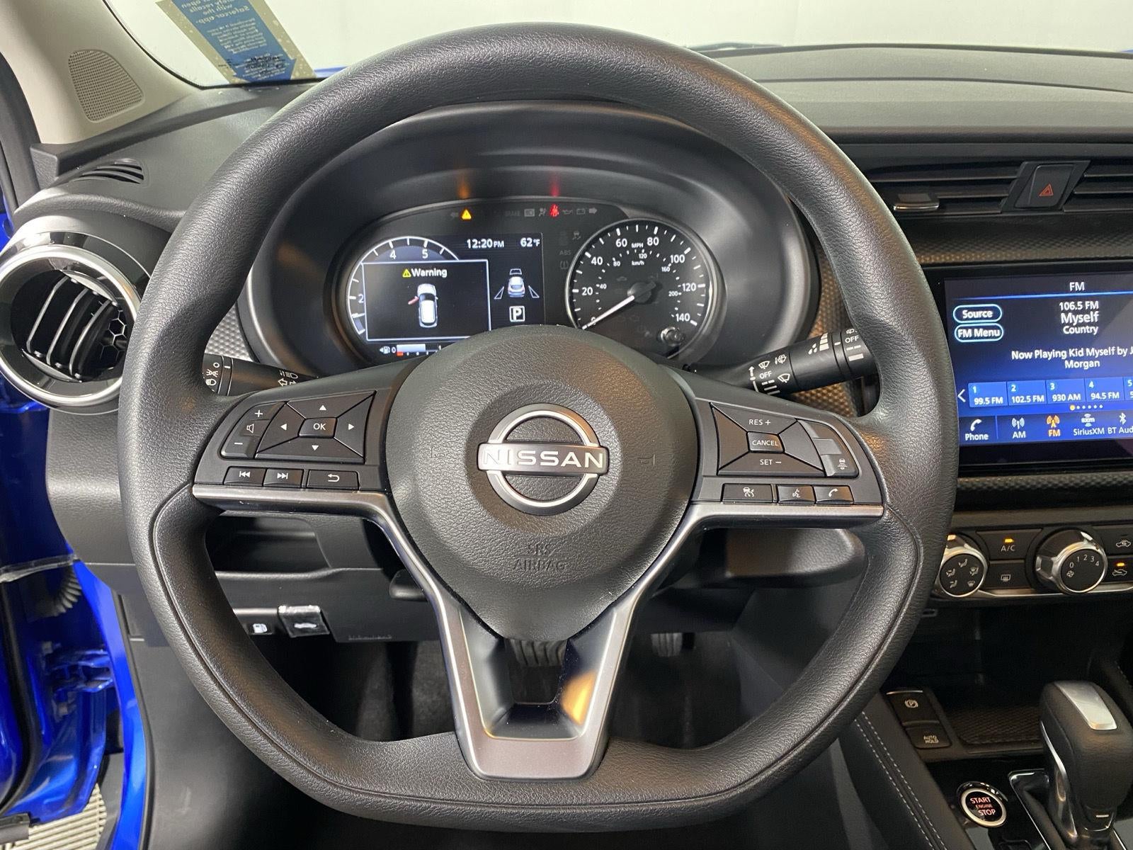 2023 Nissan Kicks SV