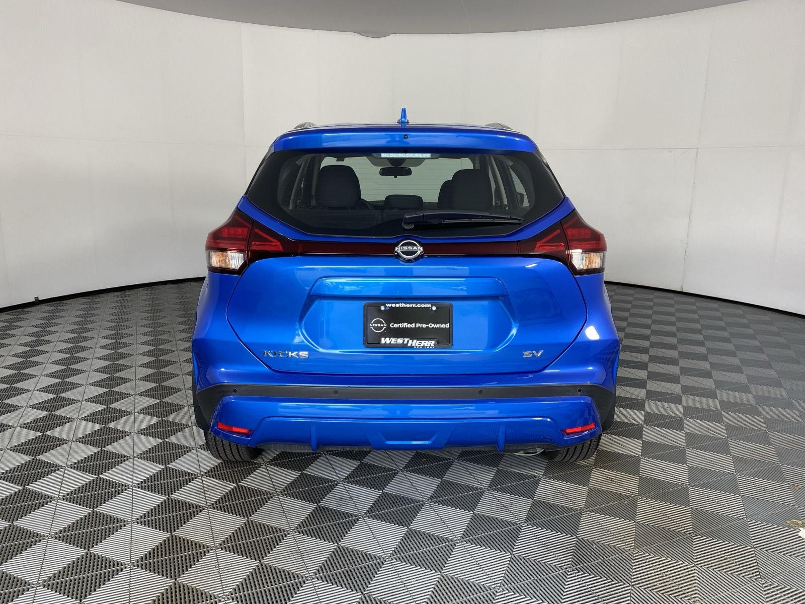 2023 Nissan Kicks SV