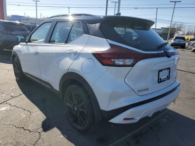 2023 Nissan Kicks SR