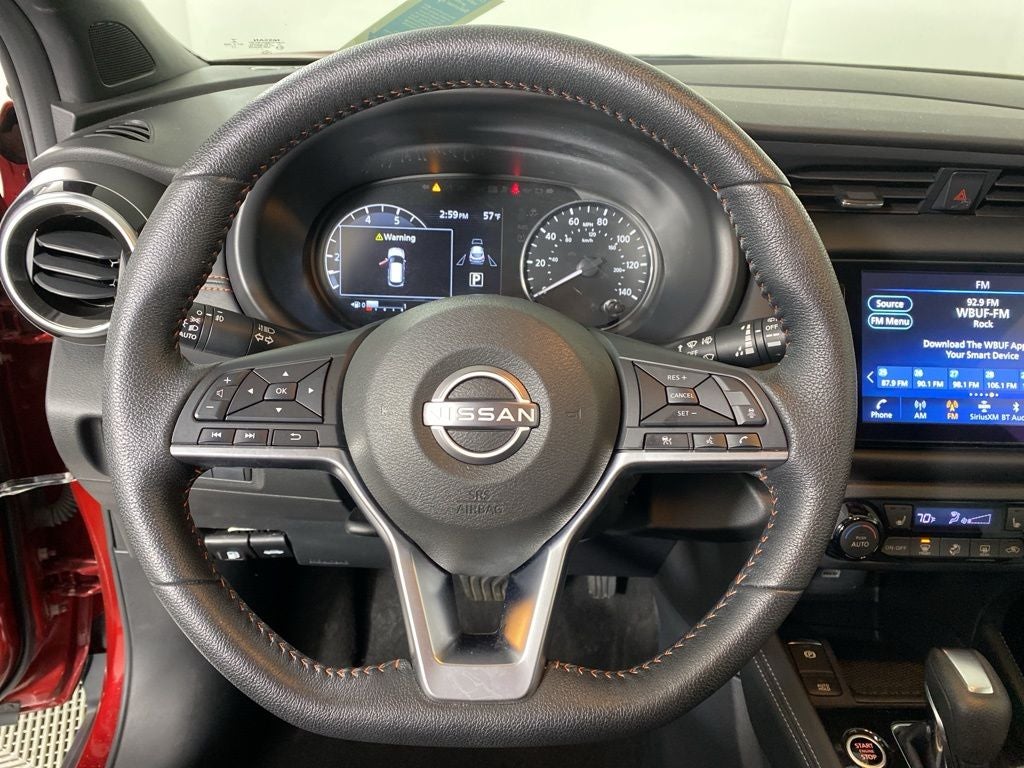 2023 Nissan Kicks SR
