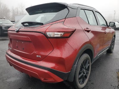 2023 Nissan Kicks SR