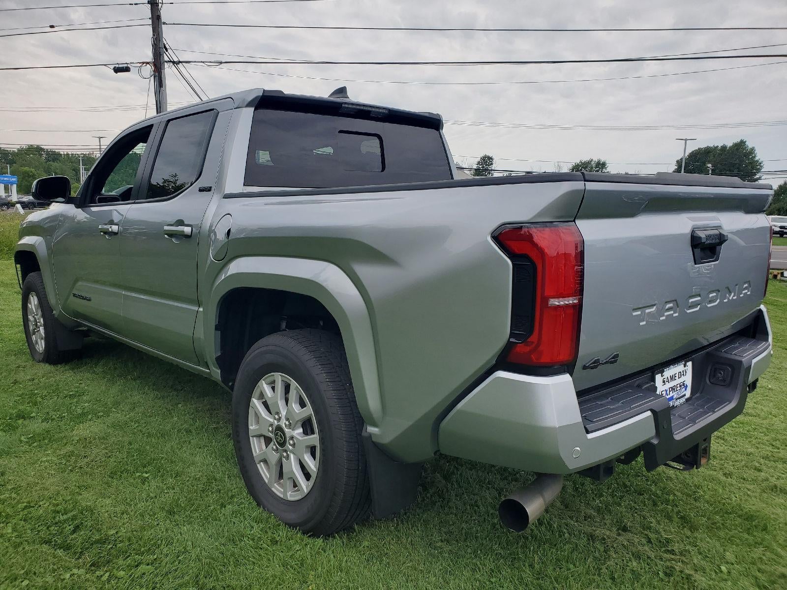2024 Toyota Tacoma SR5