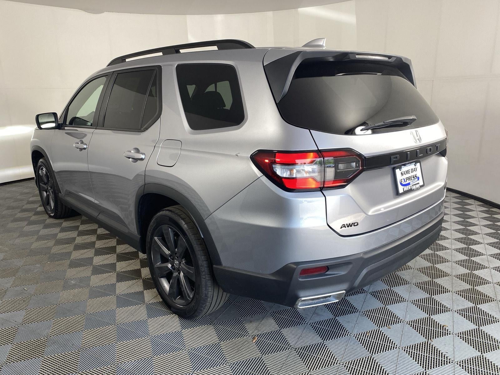 2025 Honda Pilot Sport