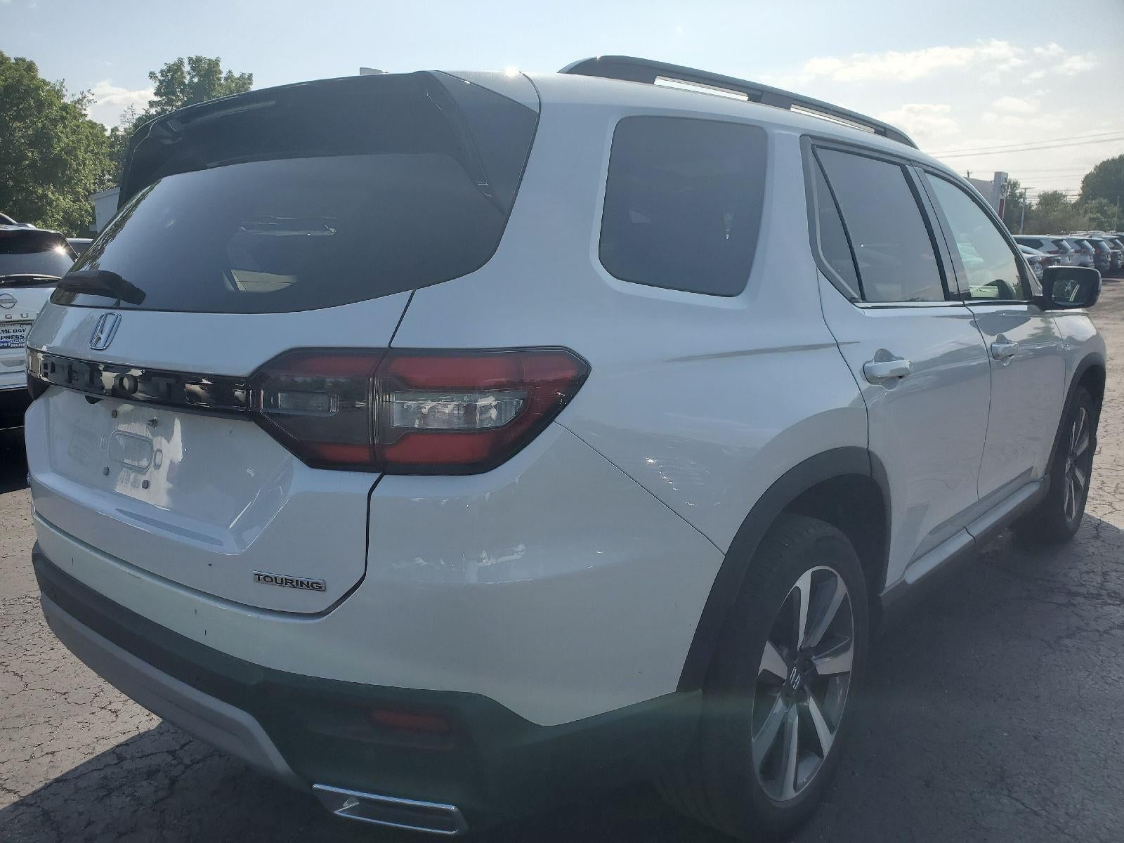 2023 Honda Pilot Touring