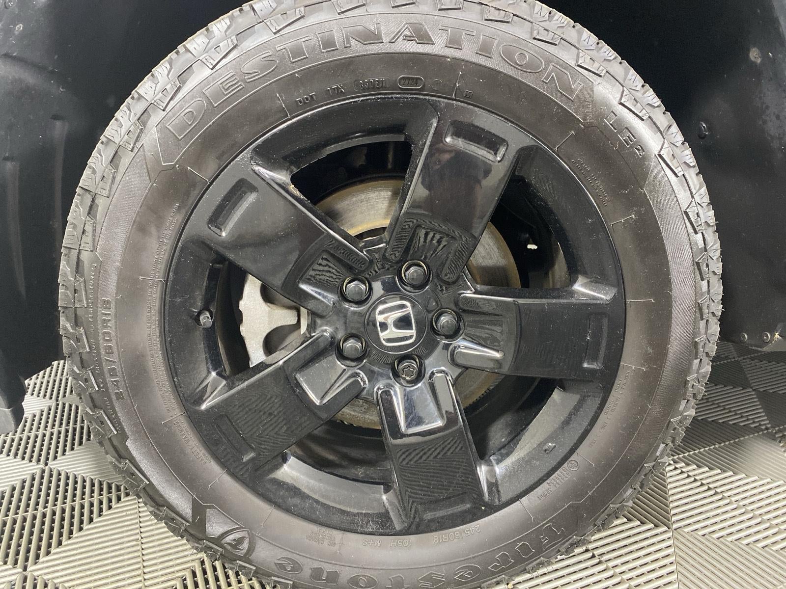 2025 Honda Ridgeline Black Edition