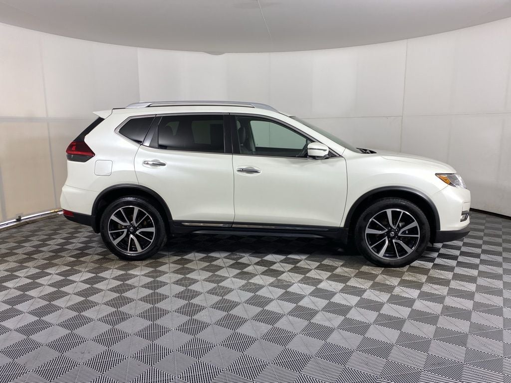 2020 Nissan Rogue SL