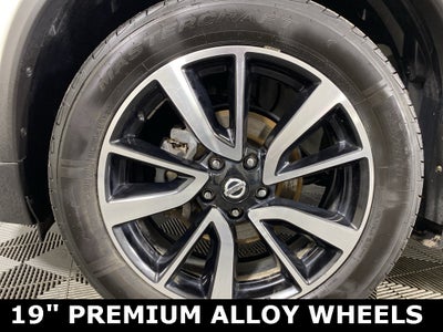 2020 Nissan Rogue SL