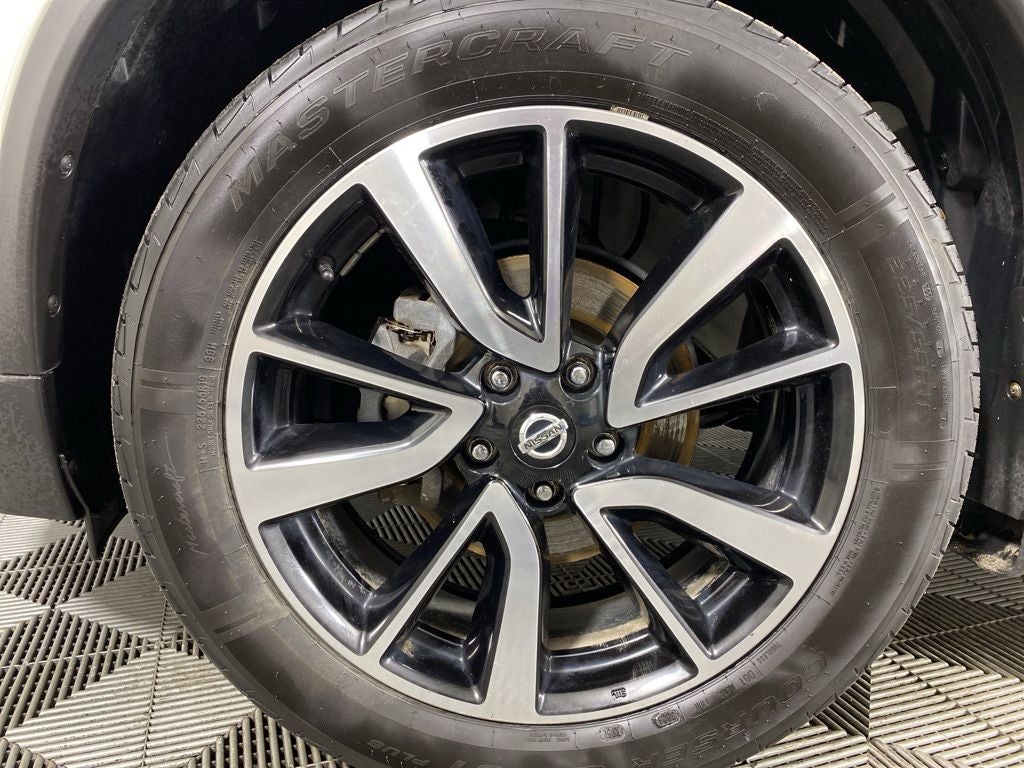 2020 Nissan Rogue SL