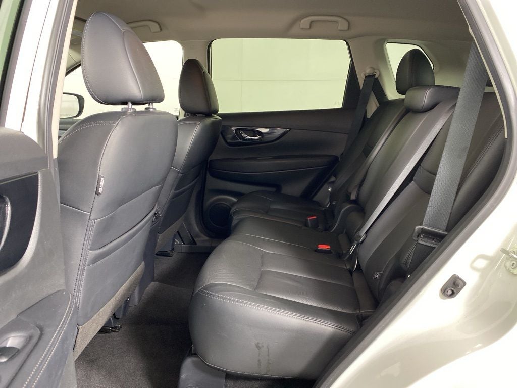 2020 Nissan Rogue SL